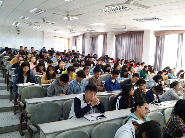 艾滋病教育为智能对象-1.jpg 艾滋病教育为智能对象-1.jpg