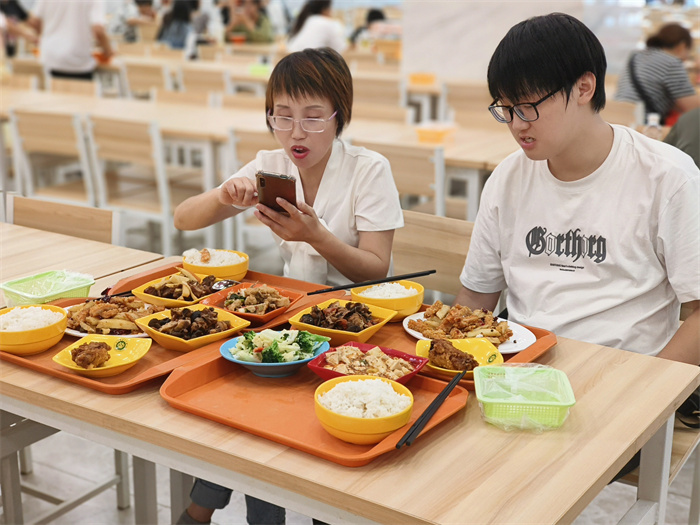 餐饮服务保障3.jpg