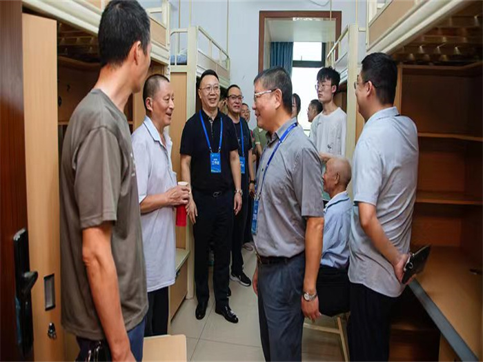 第二段第三段之间（2）.jpg