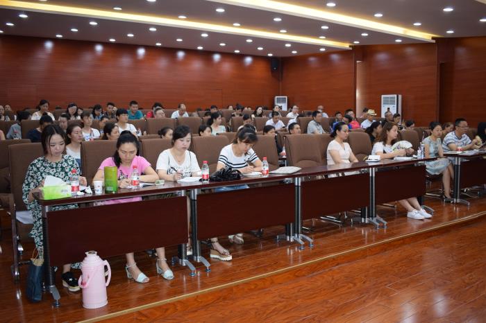 总结会2.jpg 总结会2.jpg