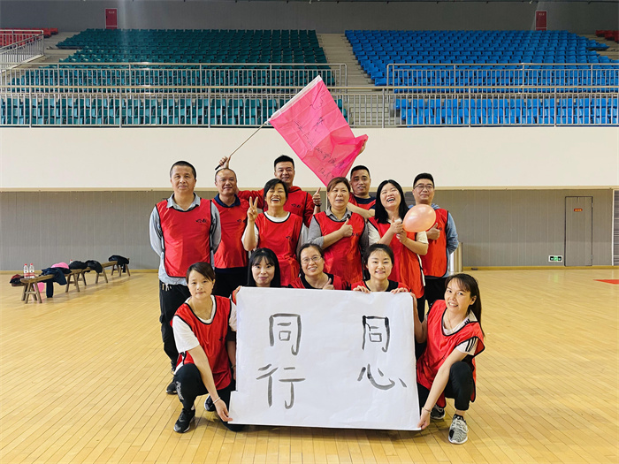神笔马良6(宜宾).jpg 神笔马良6(宜宾).jpg