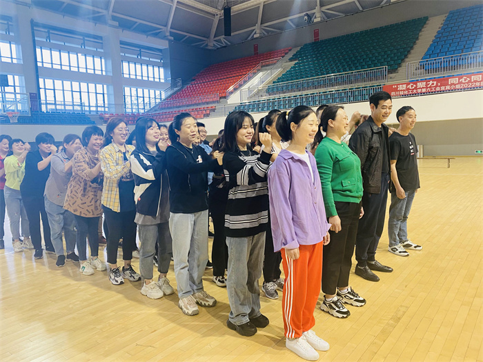 热身3(宜宾).jpg 热身3(宜宾).jpg