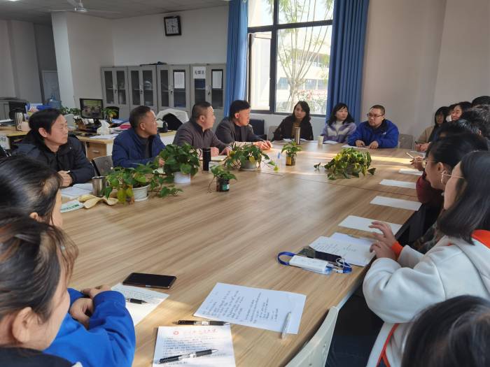 公寓.jpg 公寓.jpg