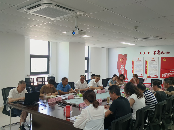 法治专题培训会1.jpg
