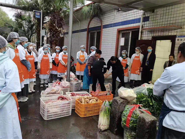 走进食堂，共建和谐校园08.jpg