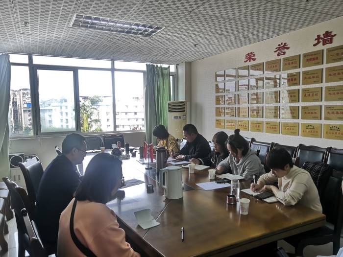 党支部活动.jpg
