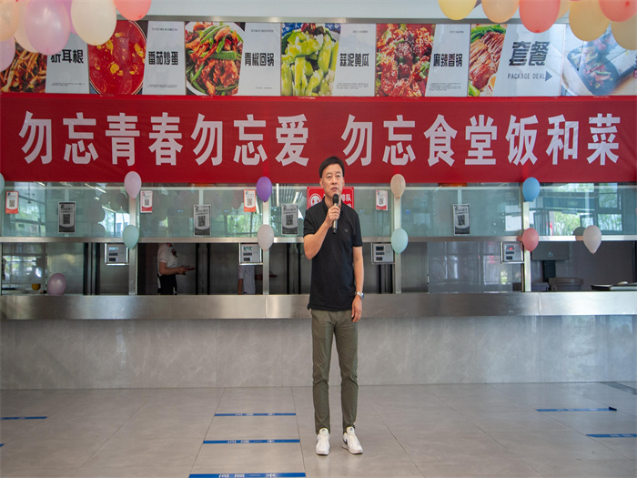 ZYX_5613(1).jpg ZYX_5613(1).jpg