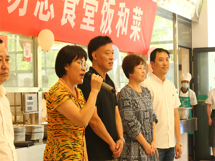 领导讲话(1).jpg 领导讲话(1).jpg