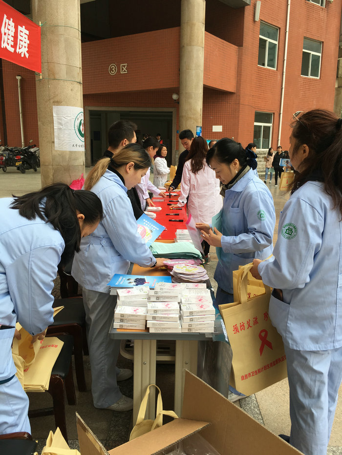 IMG_4735.JPG IMG_4735.JPG