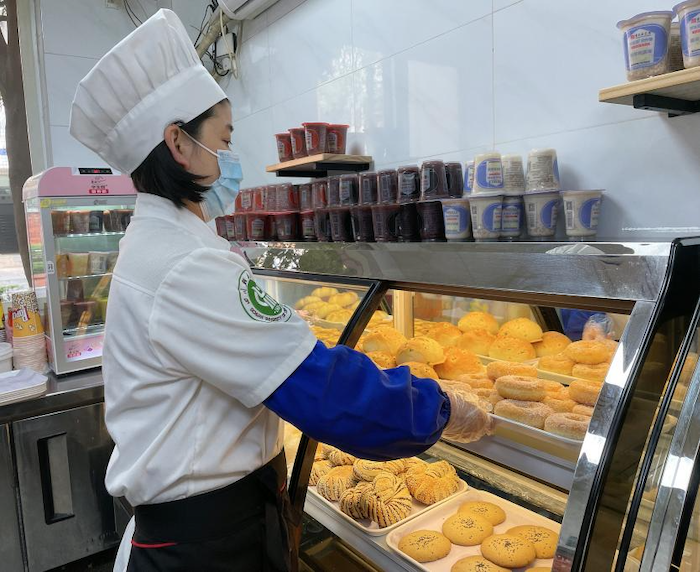 彭英_副本.png 彭英_副本.png